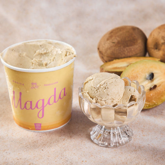 Helado de Níspero